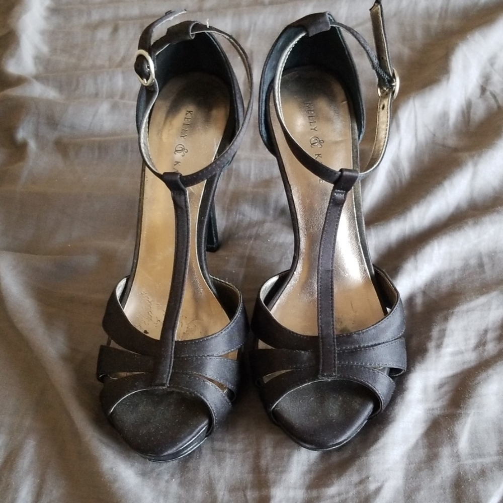 Kelly & Katie Black Pep Toe Strappy High Heels